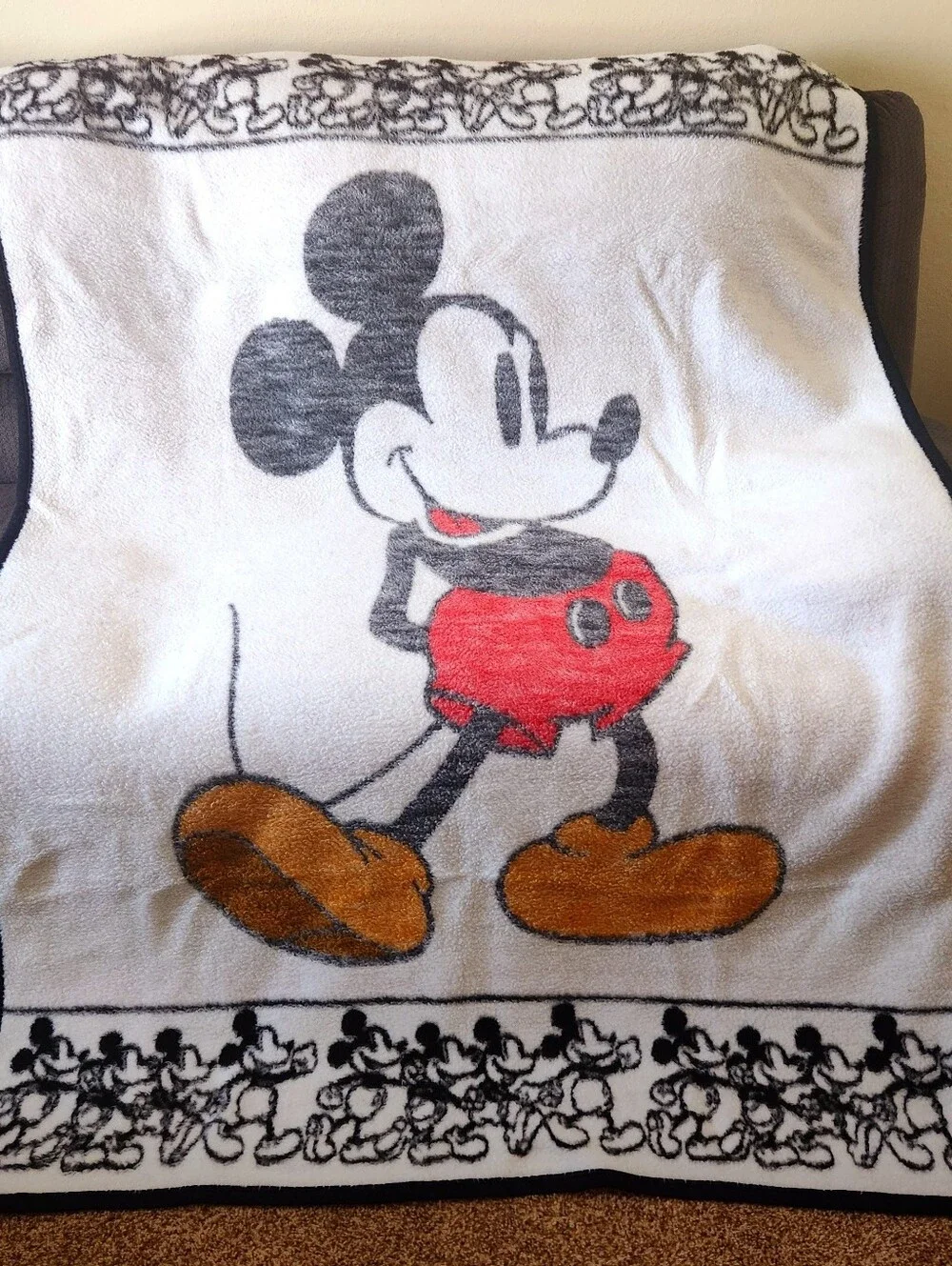 Biederlack Mickey Mouse Blanket Adult Size Movie Film Strip Border Disney